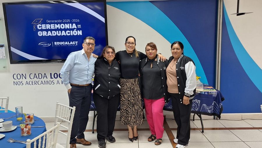 primera-graduacion-educalact-cdmx (4)