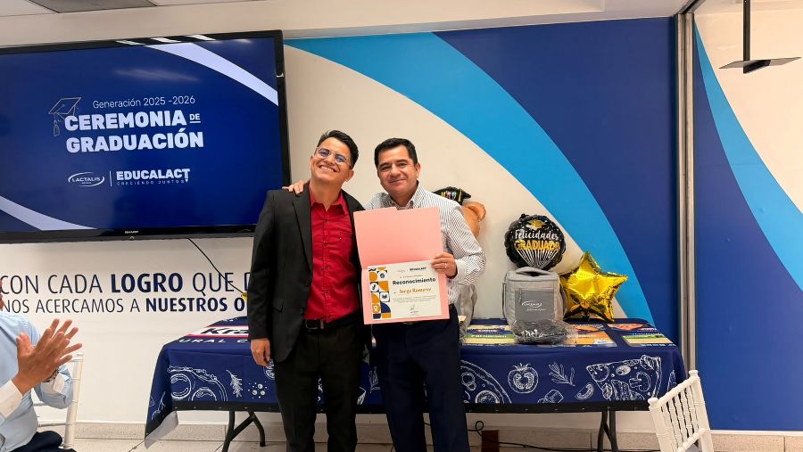 primera-graduacion-educalact-cdmx (5)